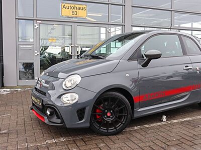Abarth 500 695 XSR Yamaha Limited Edition