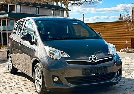 Toyota Verso-S Club
