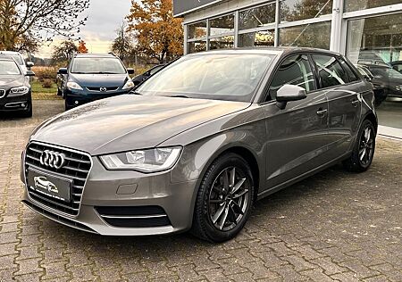 Audi A3 Sportback attraction,TÜV neu, 8xbereift