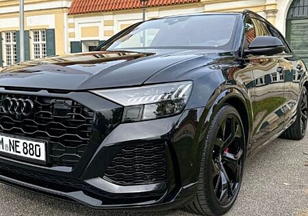 Audi RS Q8 RSQ8 , B&O, Massage, Garantie 11/25, Akrapo