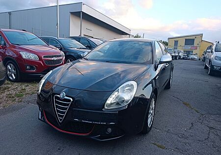Alfa Romeo Giulietta Super*SITZH*KLIMA-A*LED*SPORT*TÜV03.26