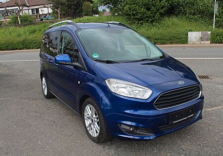 Ford Tourneo Courier Titanium