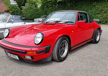 Porsche 911 Urmodell 911 Carrera 3.2 Targa Kat