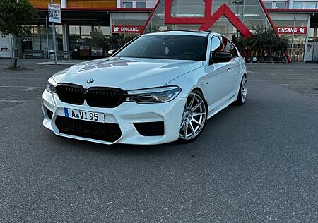 BMW M550i G30 xDrive M5 Optik / Scheckheft Voll
