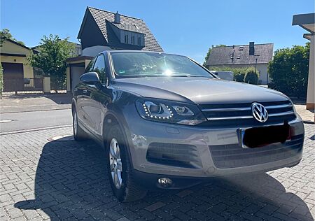VW Touareg Volkswagen 3.0 V6 TDI Tiptronic BlueMotion Tech...