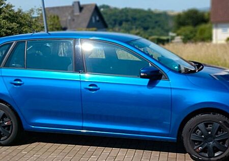 Skoda Rapid 1.2 TSI Ambition Spaceback Ambition