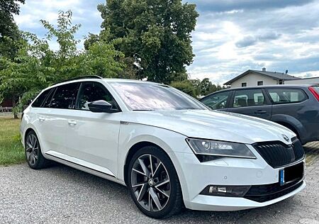 Skoda Superb 2.0 TDI SCR DSG SPORTLINE Combi SPORTLINE