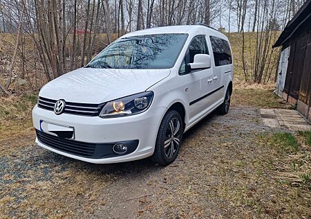 VW Caddy Volkswagen Maxi Comf. 2.0 TDI 4 Motion/Allrad AHK