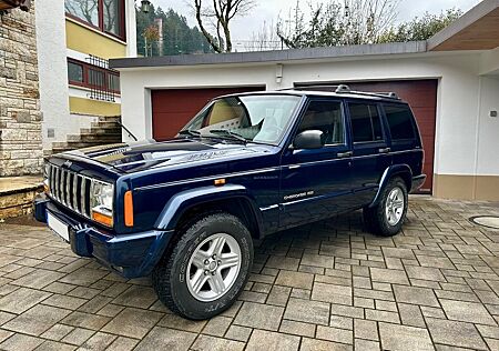 Jeep Cherokee XJ Limited 4.0 Teilrestauriert - Liebhaber
