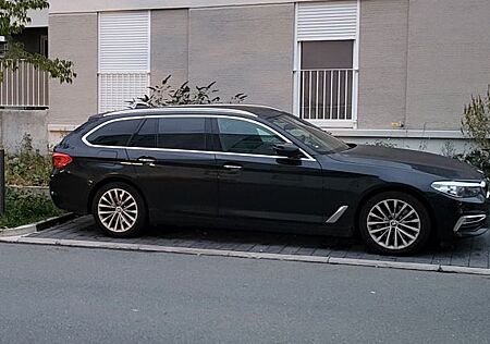 BMW 530d xDrive Touring LuxuryLine, M sp steer wh.