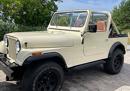 Jeep CJ Hemi 392 6,7L SLEEPER