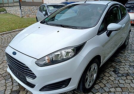 Ford Fiesta SYNC Edition KLIMA+ZR NEU
