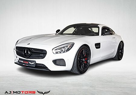 Mercedes-Benz AMG GT R AMG GT S Coupe **PERFORMANCE-BURM-SPUR-KAMERA**