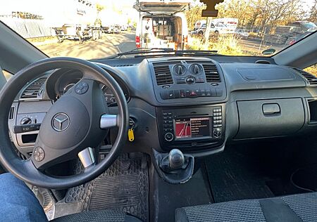 Mercedes-Benz Vito ; COMMAND NAVI; PDC; SHZG; KLIMA; LANG