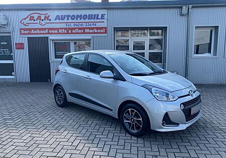 Hyundai i10 Style 1.Hand+14TKM+Navi+PDC.H.+BHZ.Lenkrad