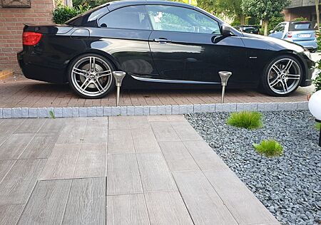 BMW 330d E93 Cabrio -M-Paket - Harmann&Kardon, Auto.