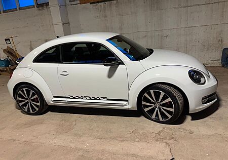 VW Beetle Volkswagen 2.0 TSI DSG Sport