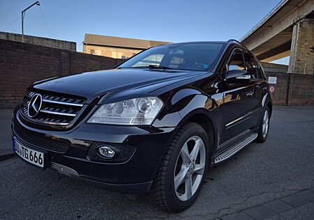 Mercedes-Benz ML 320 CDI 4MATIC -