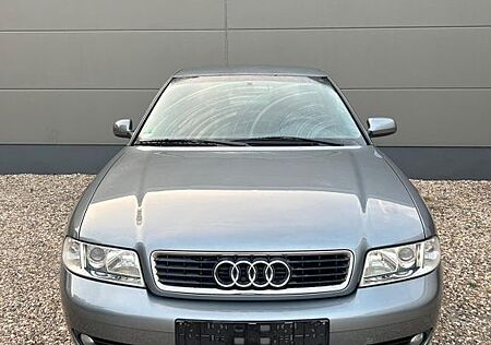 Audi A4 B5 1.6* TÜV Neu* scheckheftgepflegt