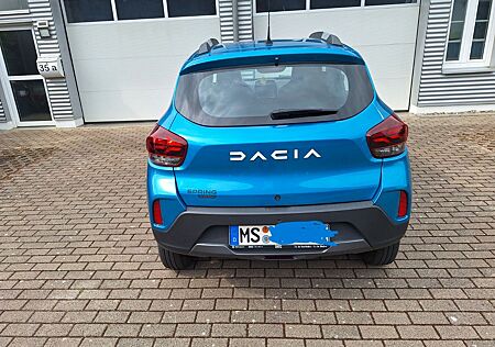 Dacia Spring Essential