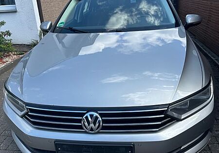 VW Passat Variant Volkswagen 1.6 TDI Comfortline Variant C...