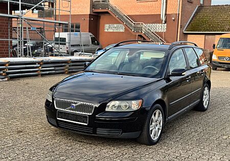 Volvo V50 Kombi 1.8 2 Hand SHZ Klima