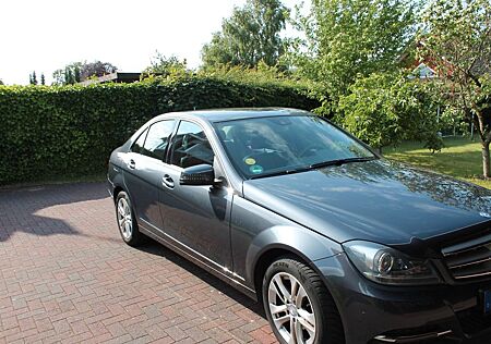 Mercedes-Benz C 220 CDI -