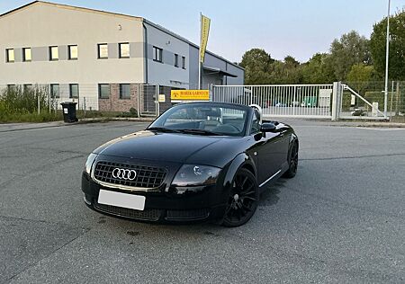 Audi TT Roadster 1.8T 110KW -