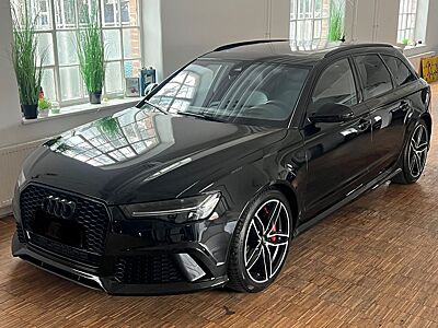 Audi RS6 Avant 4.0 /Carbon/Navi/Head-UP/Matrix/21Zoll
