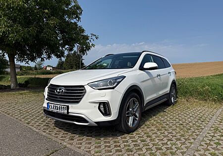 Hyundai Grand Santa Fe