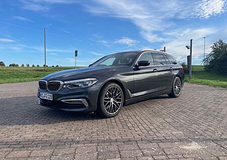 BMW 530i Touring Aut. Luxury Line Standheizung LED
