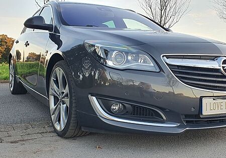 Opel Insignia ST 2.0 BiT. CDTI OPC LINE