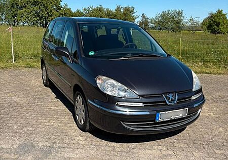 Peugeot 807 Esplanade HDi FAP 135 Esplanade