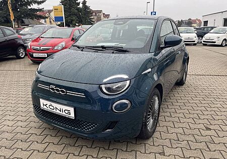 Fiat 500E 3+1 MY22 Icon 320 Reichweite Elektro