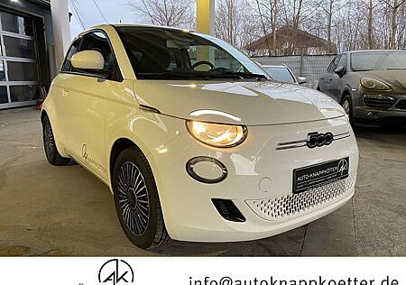 Fiat 500 500e 3+1 Passion Autom./Klima/Tempomat/1. Hand