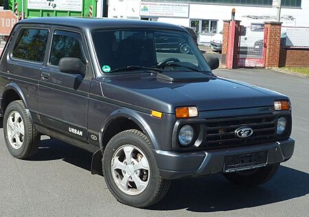 Lada Niva Urban 4x4 Plus