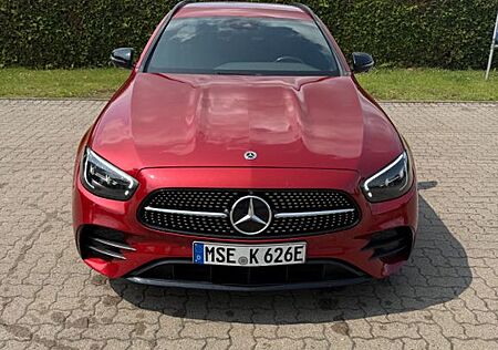 Mercedes-Benz E 300 300de T 3X AMG, BURMESTER, AHK, 360GRAD