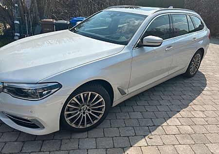 BMW 540i xDrive Touring A -