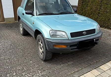 Toyota RAV 4 - -