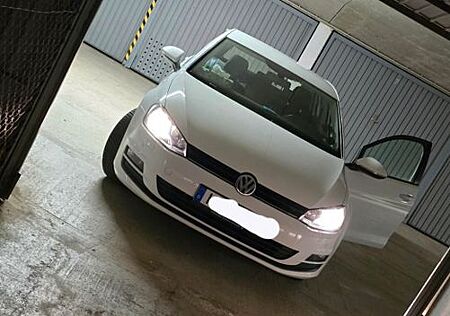 VW Golf Volkswagen 1.2 TSI BMT Comfortline Comfortline