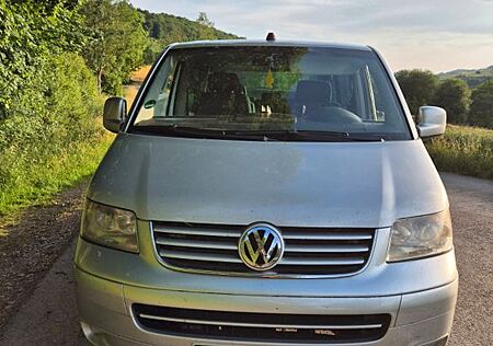 VW T4 Multivan Volkswagen T5 Multivan