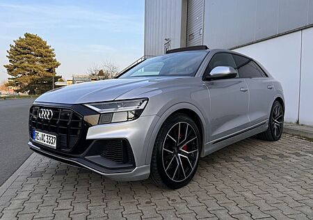 Audi SQ8 |Carbon|Sportsitze|Panorama|Alcant