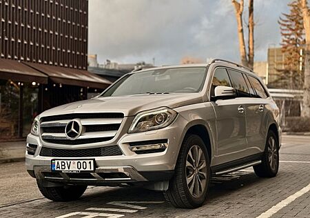 Mercedes-Benz GL 450 4-MATIC Harman Kardon, TOP Zusstand