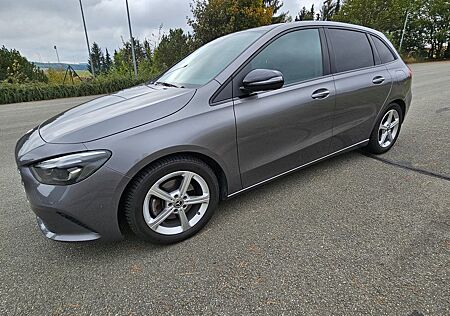 Mercedes-Benz B 200 - Anhängerkupplung - TÜV NEU