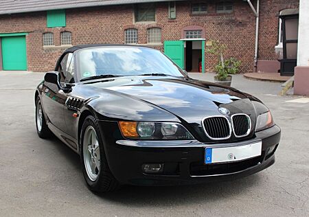 BMW Z3 1.8 - Garagenwagen - wenig km