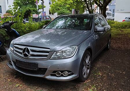 Mercedes-Benz C 200 CDI T AVANTGARDE