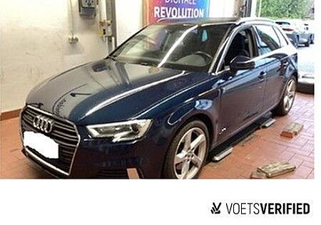 Audi A3 Sportback 40 2.0 TFSI quattro S-tronic Sport