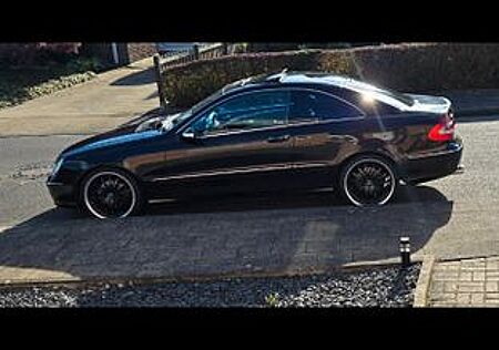 Mercedes-Benz CLK 320 LPG AVANTGARDE
