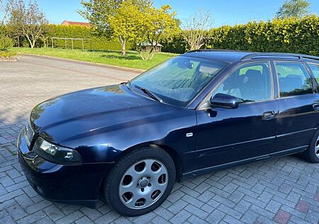 Audi A4 1.8 T Avant -