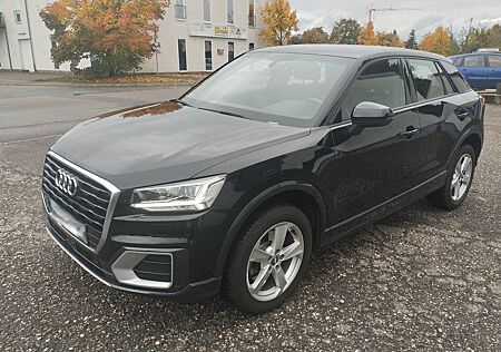 Audi Q2 sport ultra-1.Hand-Scheckheft-erst 33000km